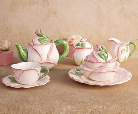 أطقم شاي بتصاميم راقية