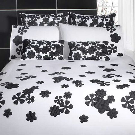 الأسود فخامة ورقي لديكورات منزلك 