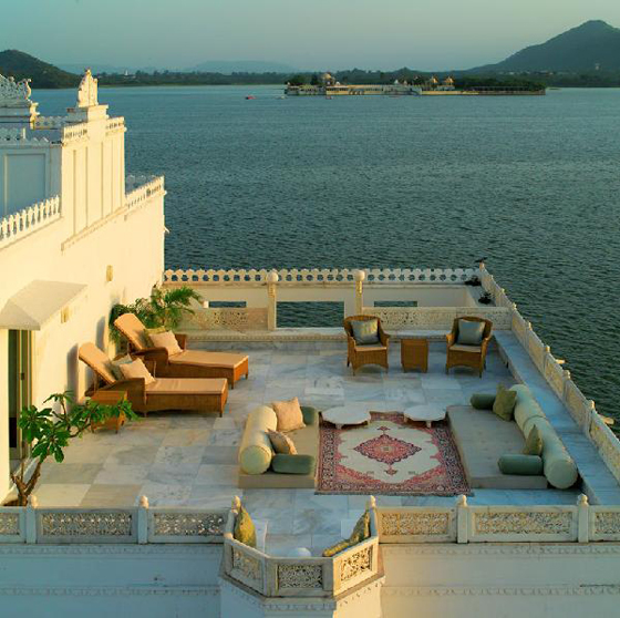 ديكورات متنوعة تحمل الطابع العصري 