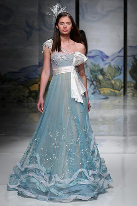 تصاميم حنا توما لصيف 2009 