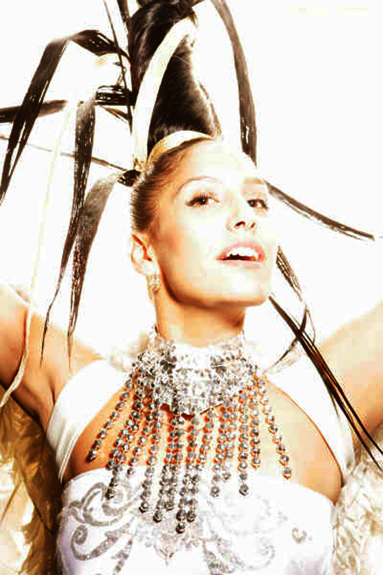 "ماضي، حاضر ومستقبل" "ماضي، حاضر ومستقبل"