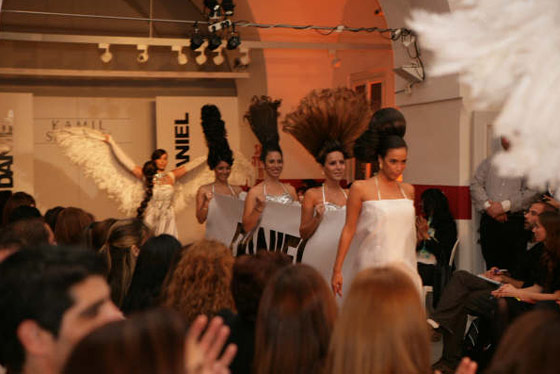 "ماضي، حاضر ومستقبل" "ماضي، حاضر ومستقبل"