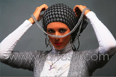 ماذا نصحت أشهر عارضة أزياء محجبة الفتيات المحجبات؟! 