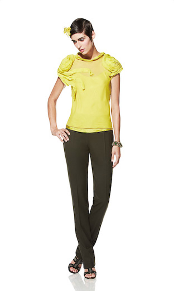 بعد إفلاس مصممة أزياء أوباما من سيصمم لها ملابسها؟؟ 