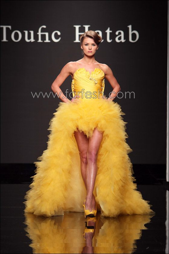 المصمّ توفيق حطب يغازل المرأة المثيرة!! المصمّ توفيق حطب يغازل المرأة المثيرة!!