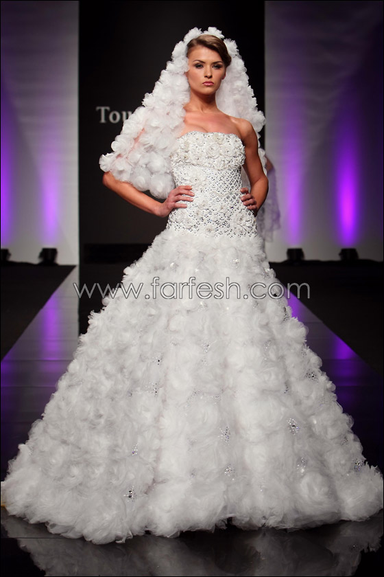 المصمّ توفيق حطب يغازل المرأة المثيرة!! المصمّ توفيق حطب يغازل المرأة المثيرة!!