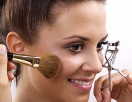 نصائح لتكوني متألقة دائماً وحتى أنت مريضة