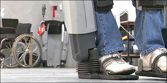  بشرى: رجلين الكترونيتين تساعد المقعدين على المشي!