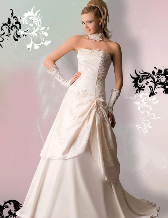 بالصور: فساتين زفاف 2011 