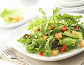 طريقة تحضير سلطة الخس مع جبنة البارميزان!