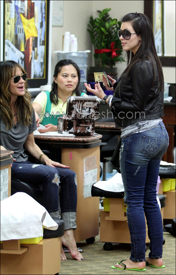 وداعا للمؤخرة الخوخية.. أهلا بالطماطم!!! 