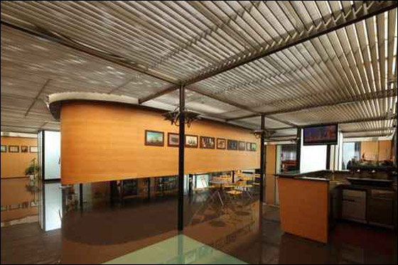 نقدم لكم.. اجمل تشكيلة لتصاميم المكاتب!!