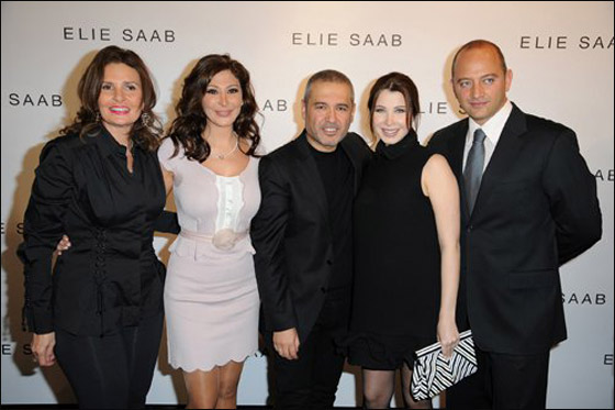 نانسي عجرم واليسا يجمعهما عرض ايلي صعب في باريس!