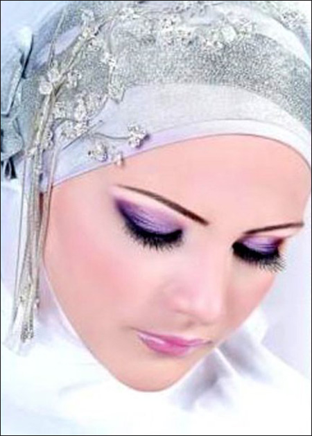 للمحجبات المقبلات على الزفاف.. اليكن مجموعة لفات طرح رائعة