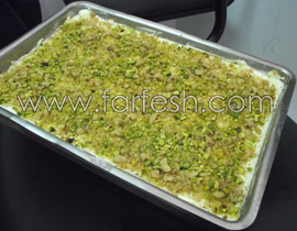 شايف يقدم لكم مقادير كعكة "ليالي لبنان"