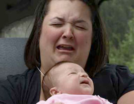 ايتها الامهات.. تجنبن الضغوطات النفسية لتفادي البدانة!!