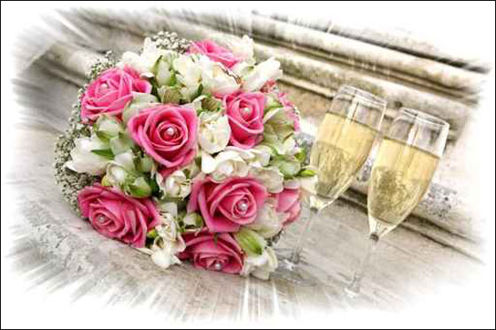اليكن.. مجموعة رائعة من باقات الورود للعرائس!!! 
