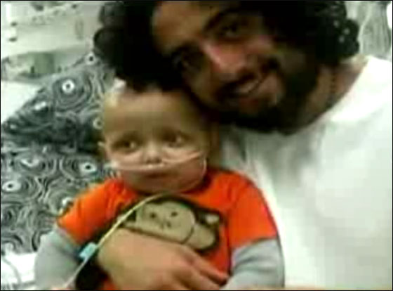 الوالد قدم لطفله الماريجوانا سرا.. فشفي من سرطان الدماغ! 