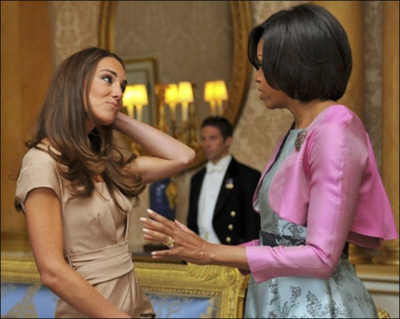 مفاجأة: فستان كيت يباع بالمتاجر الشعبية ولا يتعدى الـ 270 دولار