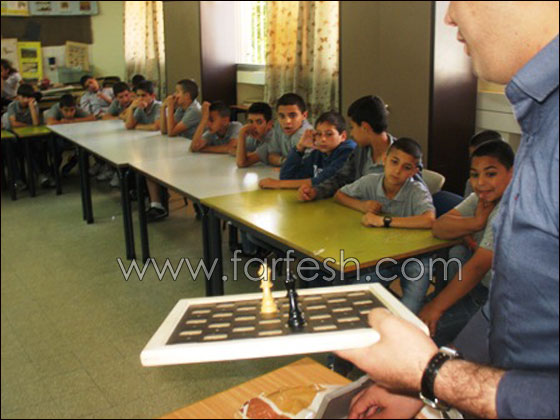 ابتدائية إبراهيم طوقان تستضيف المنارة في ورشات عمل توعية