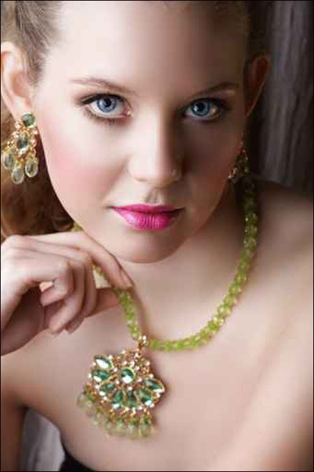 اليكن ايتها الفتيات.. مجموعة اكسسوارات مميزة! 