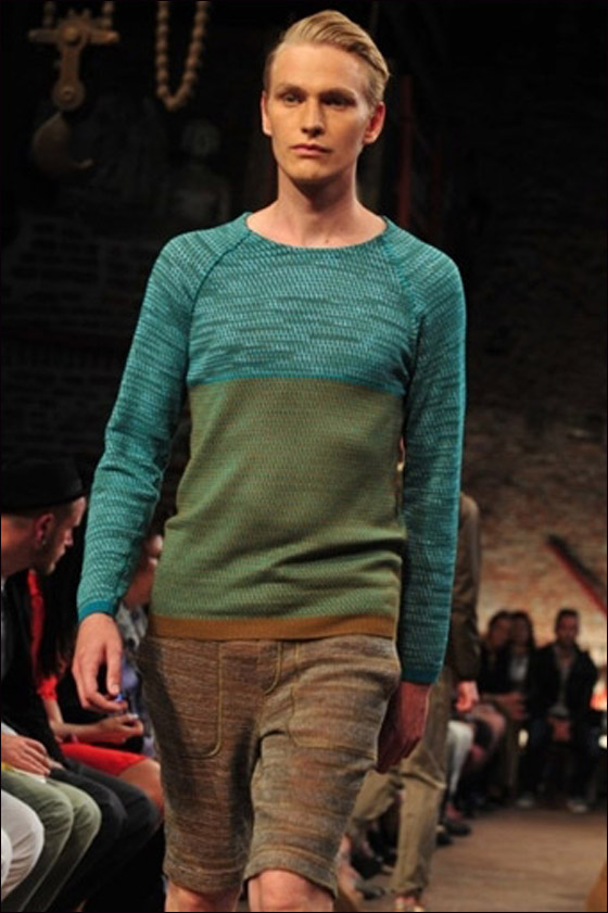 نقدم لكم مجموعة لأحدث وأجمل الملابس العصرية للرجال