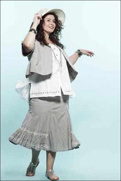 للفتيات.. تشكيلة رائعة من التنانير القصيرة لصيف حار!!