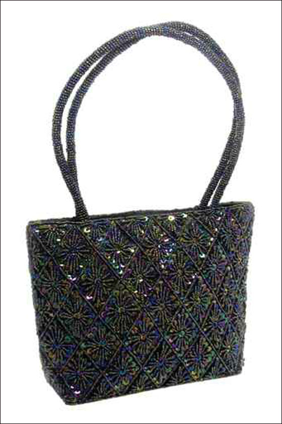 شايف يعرض مجموعة مميزة من الجزادين 