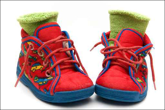 "شايف" يقدم لكم انغش تشكيلة من احذية الاطفال!! "شايف" يقدم لكم انغش تشكيلة من احذية الاطفال!!