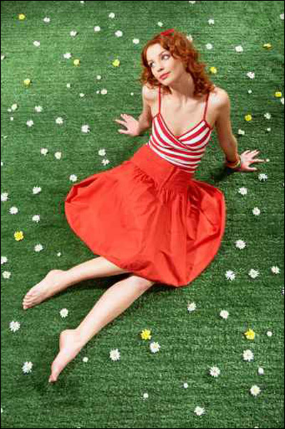 اليك تشكيلة تنانير عصرية وجميلة لمختلف المناسبات!