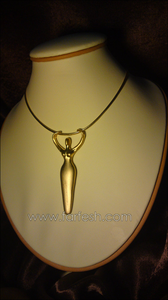 ايمن سلايمة.. فلسطيني يبدع في تصميم المجوهرات! 