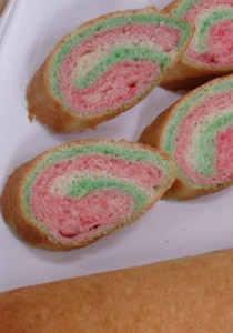 إليكم طريقة تحضير توست بالألوان!! 