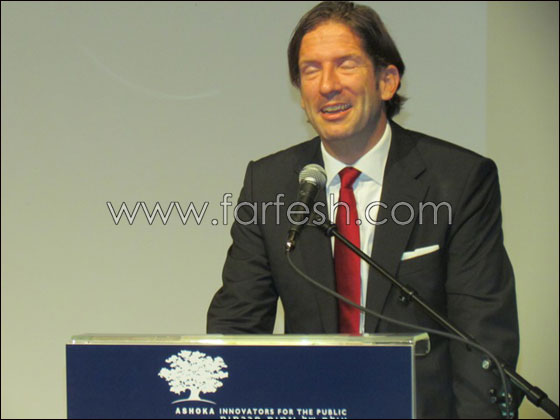 تكريم المحامي عباس كأول زميل عربي في منظمة أشوكا الدولية