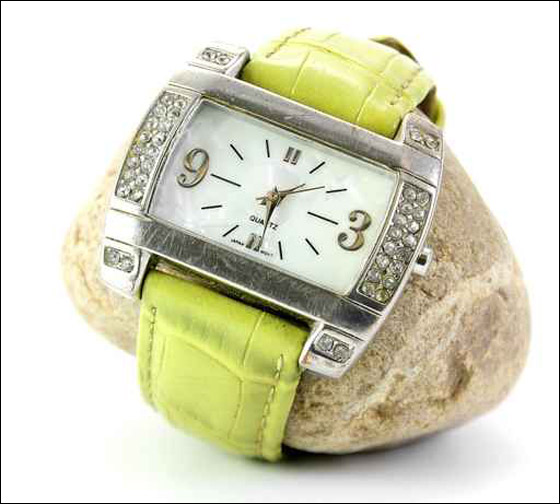 اليكم.. اجمل تشكيلة من ساعات اليد!!