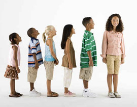 مسقط رأس والديك يتحكم بطول قامتك!!