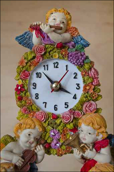 اليكم اجمل الساعات التي تناسب جميع الاماكن!!