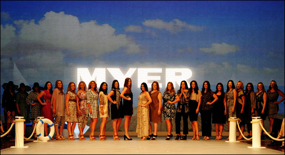 بالصور.. عارضات ازياء ممتلئات تشاركن في مهرجان سيدني للموضة