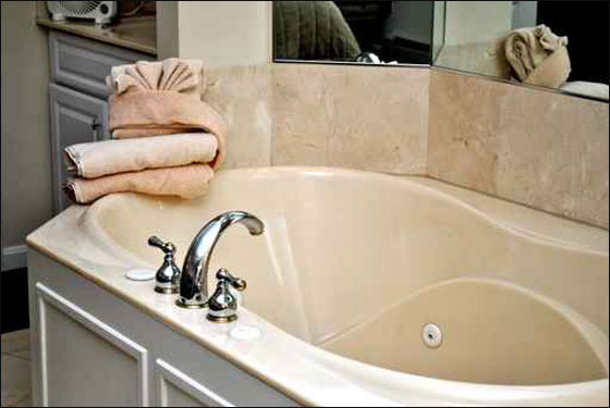 لراحتكم.. مجموعة صور مميزة لاحواض الجاكوزي! 