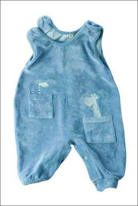 بالصور.. اجمل تشكيلة من ملابس الاطفال! 