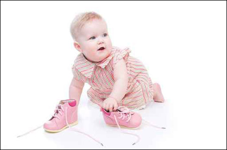 بالصور.. اجمل تشكيلة من ملابس الاطفال! 