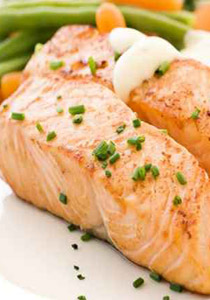 اليكم طريقة تحضير طبق شرائح السلمون بالفستق