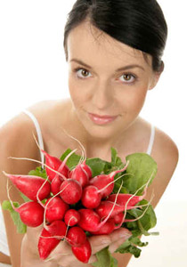 الفجل  يساعد على إذابة الدهون والتخلص من سمنة الأرداف