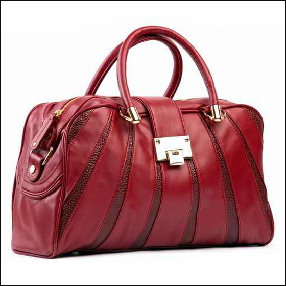 اليك مجموعة من الحقائب المتنوعة وجريئة الالوان!