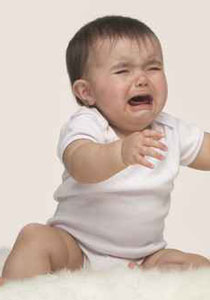 اليك الحلول عند ارتفاع درجة حرارة طفلك!! 