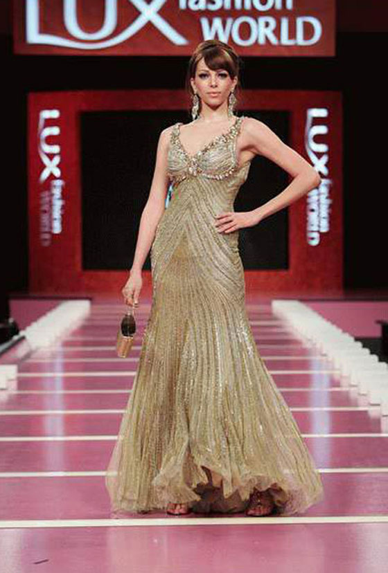 هاني البحيري: منذ ان ذهبت للحج لم اعد اصمم فساتين خليعة!