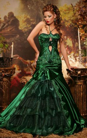 صالون ابراهيم: اللون العسلي والنحاسي تاج على رأس موضة صيف 2012