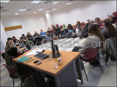 المنارة تقدم محاضرتين شيقتين في كلية تل حاي المنارة تقدم محاضرتين شيقتين في كلية تل حاي