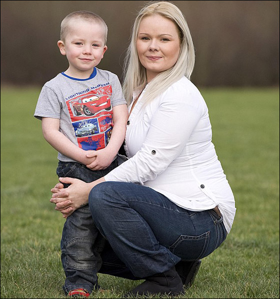 صنّف طفلها بأنه مصاب بـ"السمنة المفرطة" فاستشاطت غضبا!