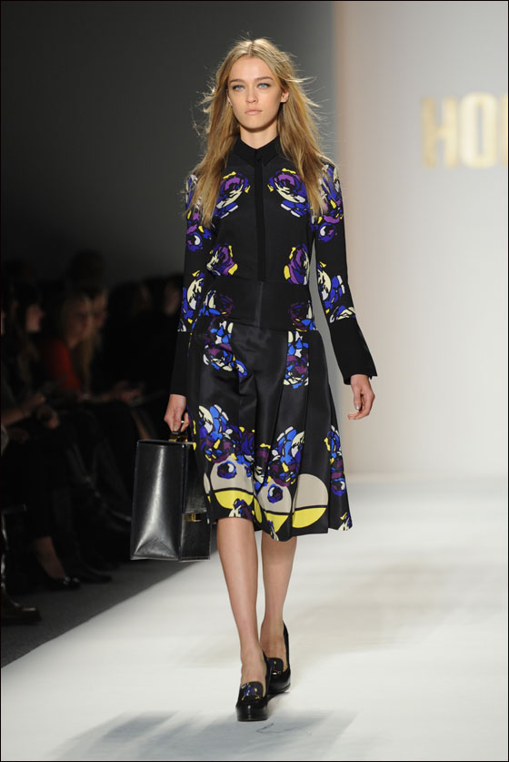 اخترن ما يلائمكن من هذه الازياء لعيد العشاق!