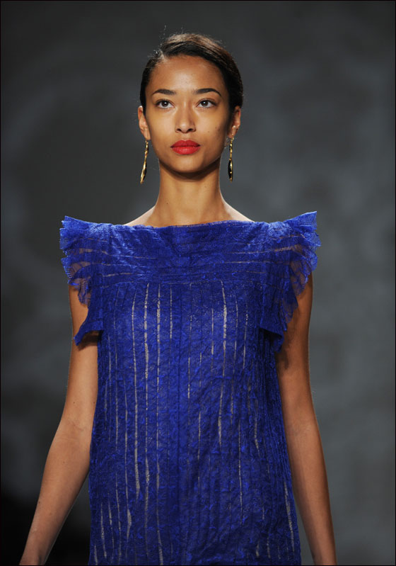 اخترن ما يلائمكن من هذه الازياء لعيد العشاق!